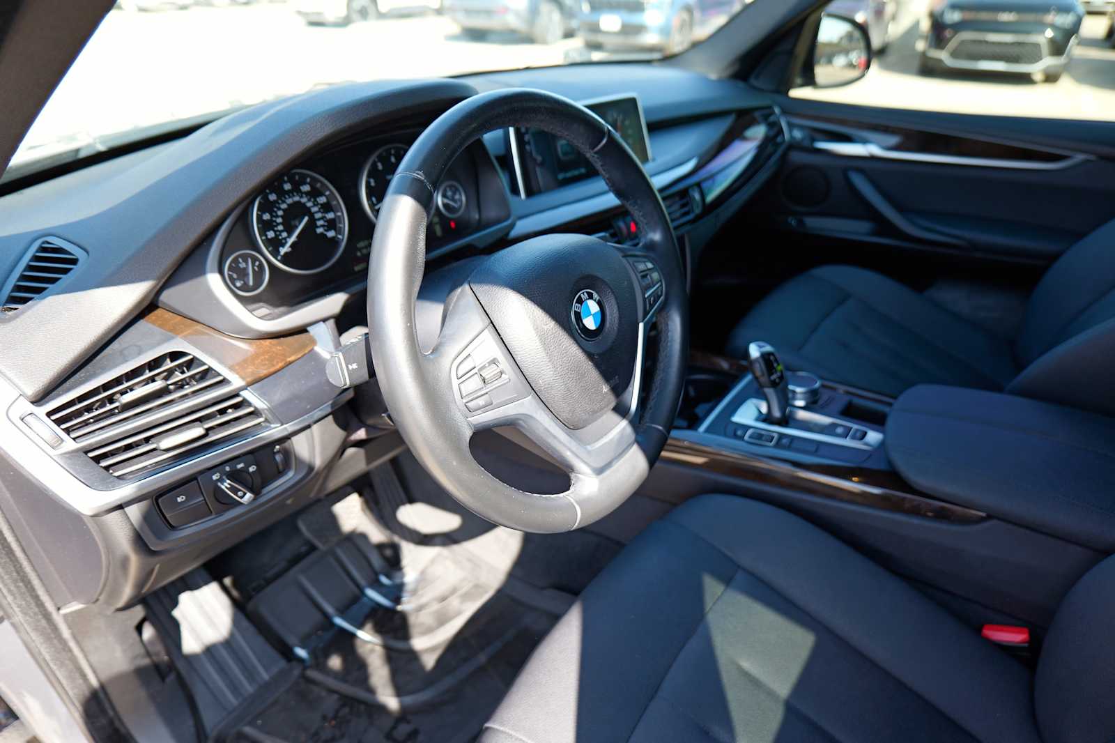 Thumbnail: 2017 BMW X5 - 9