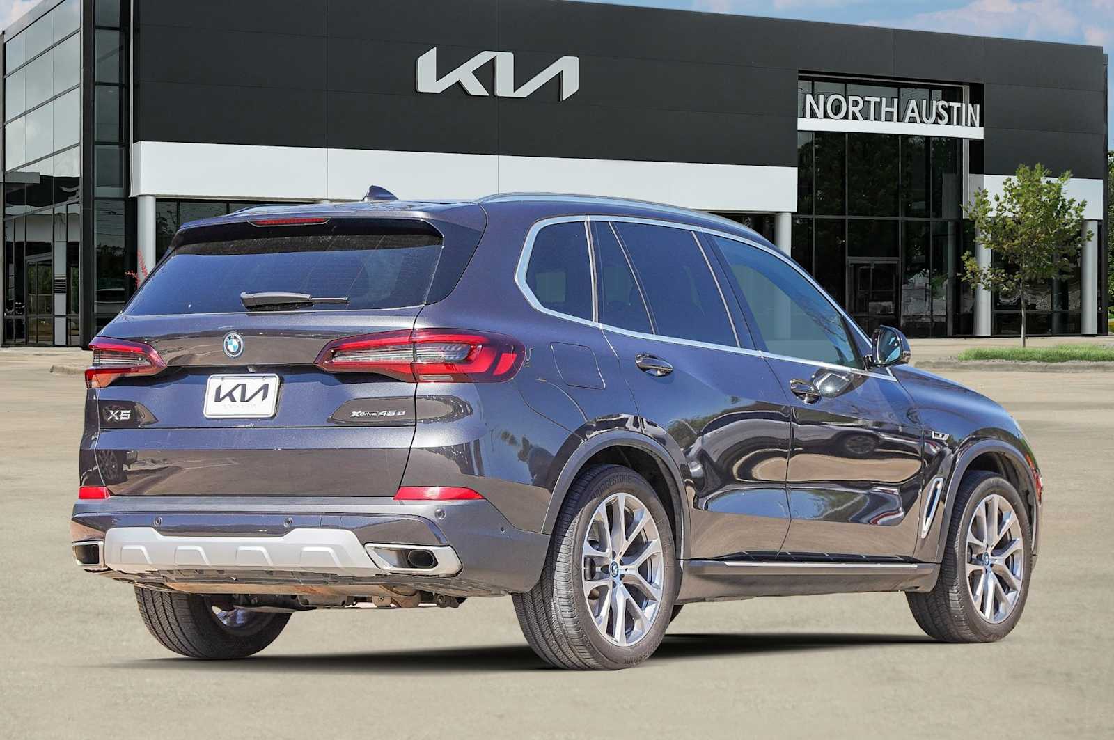 Thumbnail: 2023 BMW X5 - 7