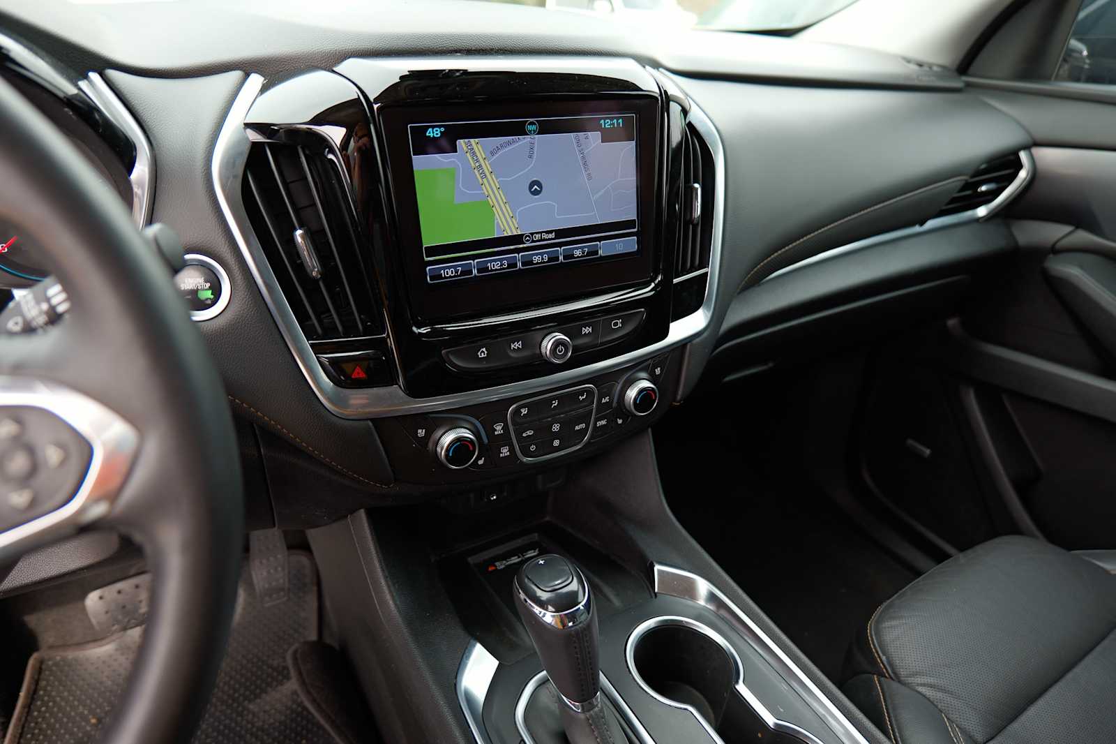 Thumbnail: 2018 Chevrolet Traverse - 16