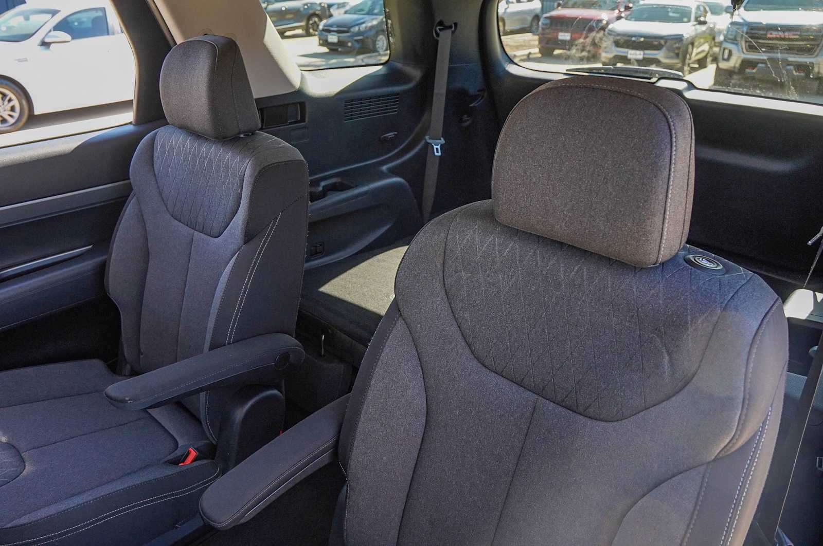 Thumbnail: 2022 Hyundai Palisade - 32