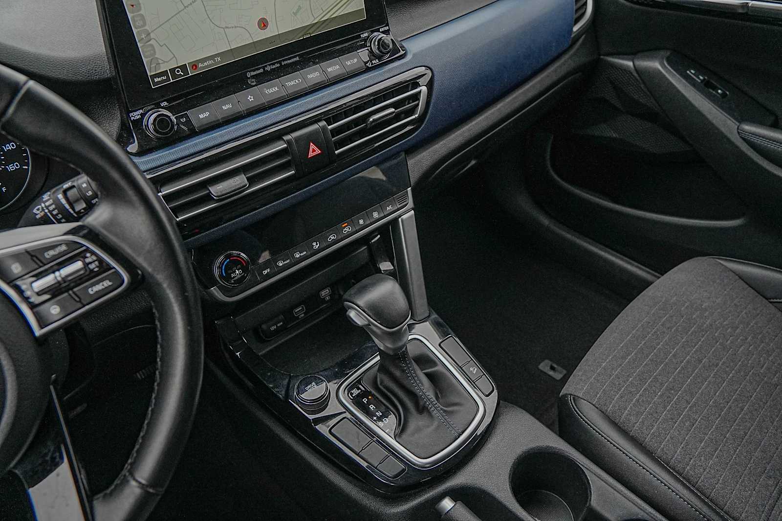 Thumbnail: 2023 Kia Seltos - 18