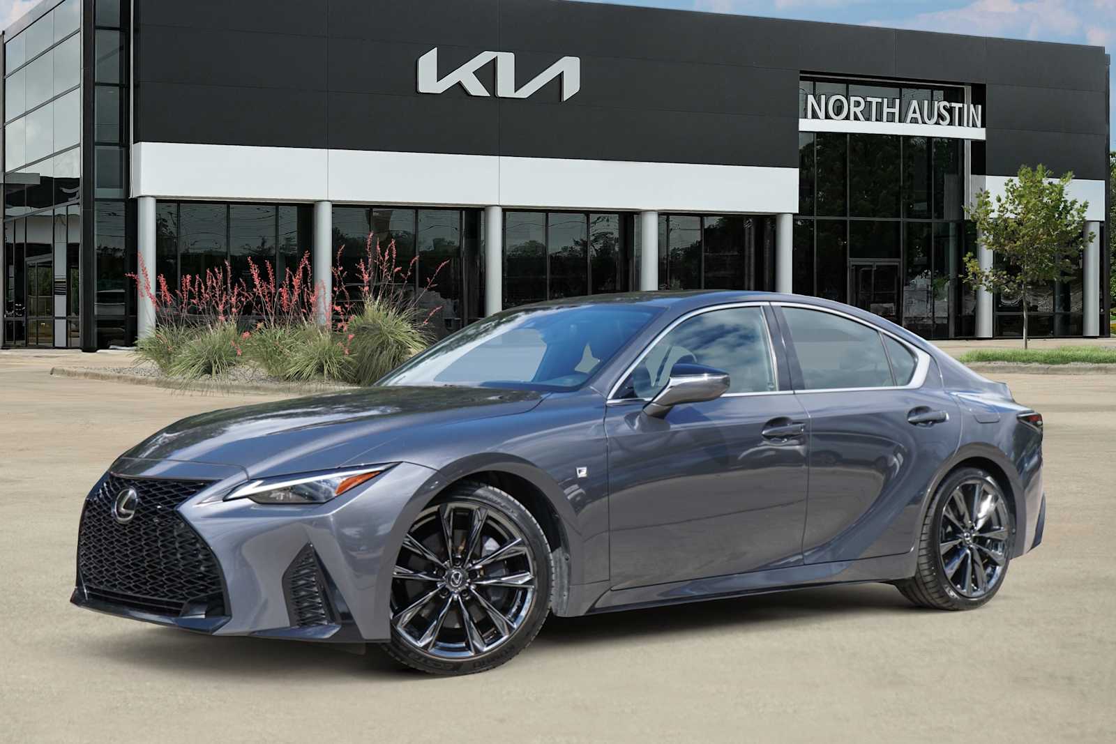 2023 Lexus IS 350