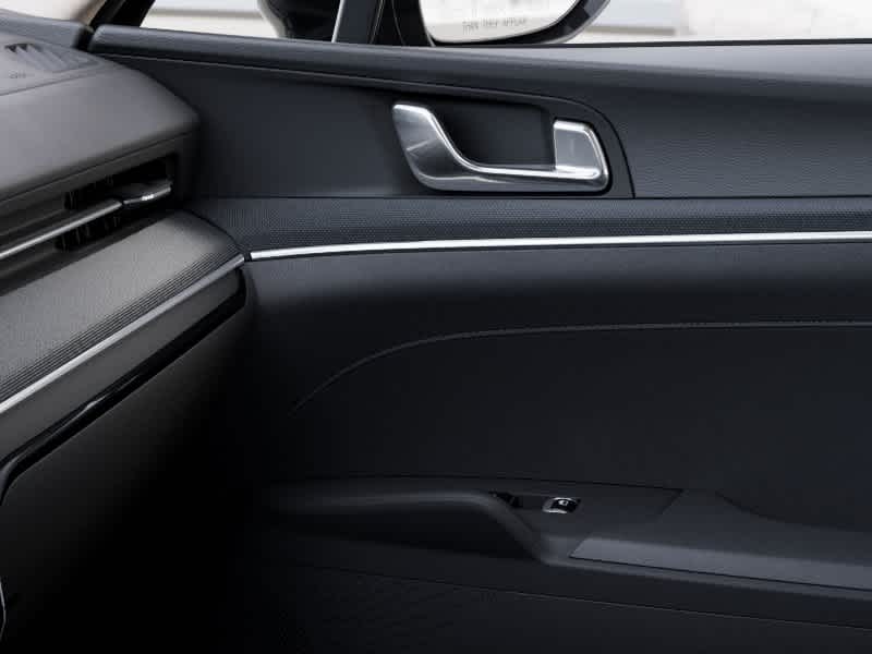 Thumbnail: 2026 Kia K5 - 25