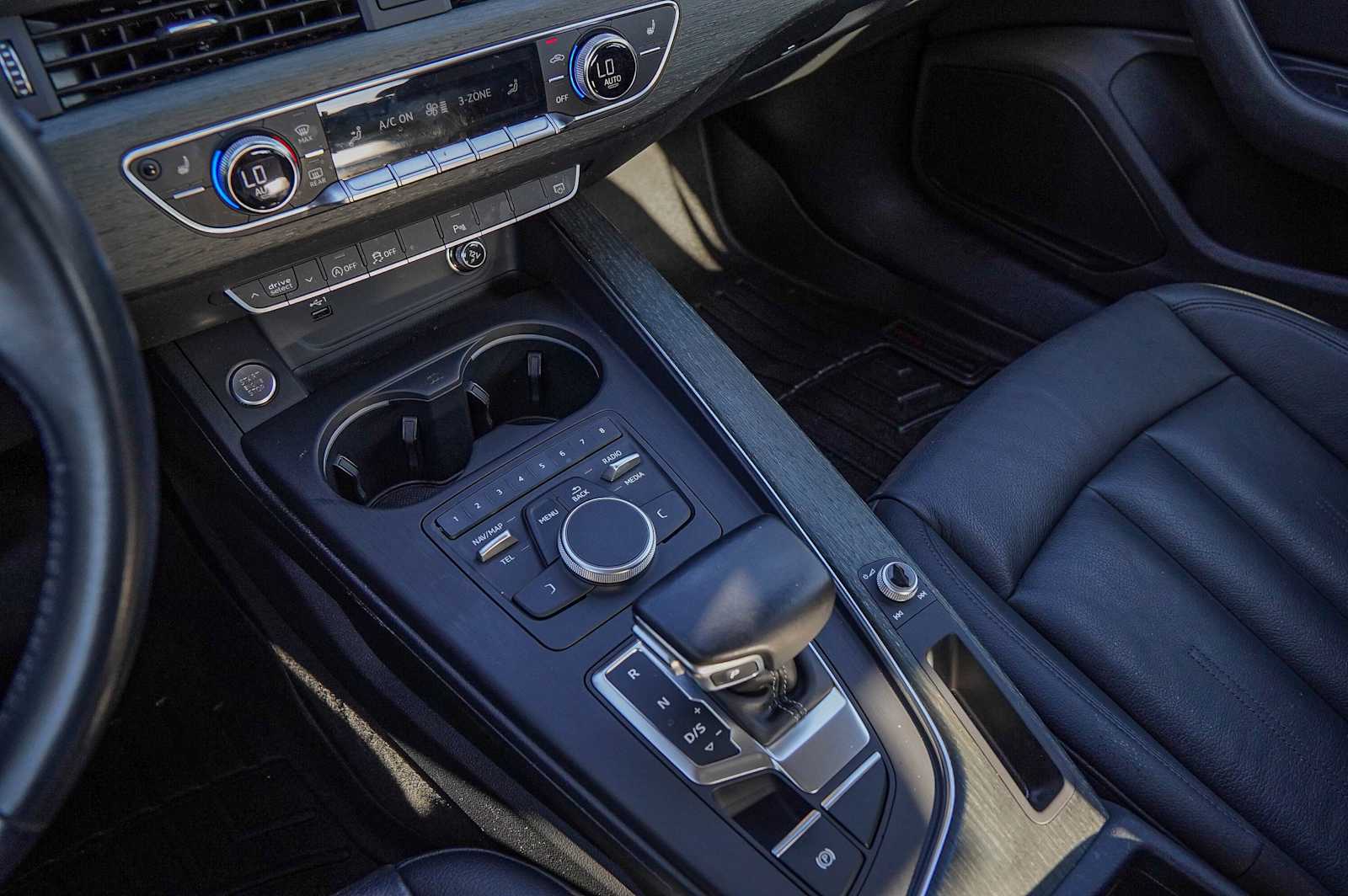 Thumbnail: 2019 Audi A4 - 18