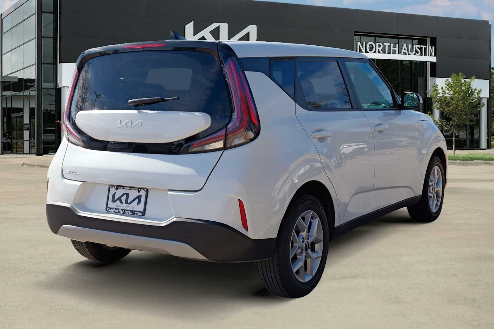 Thumbnail: 2024 Kia Soul - 6