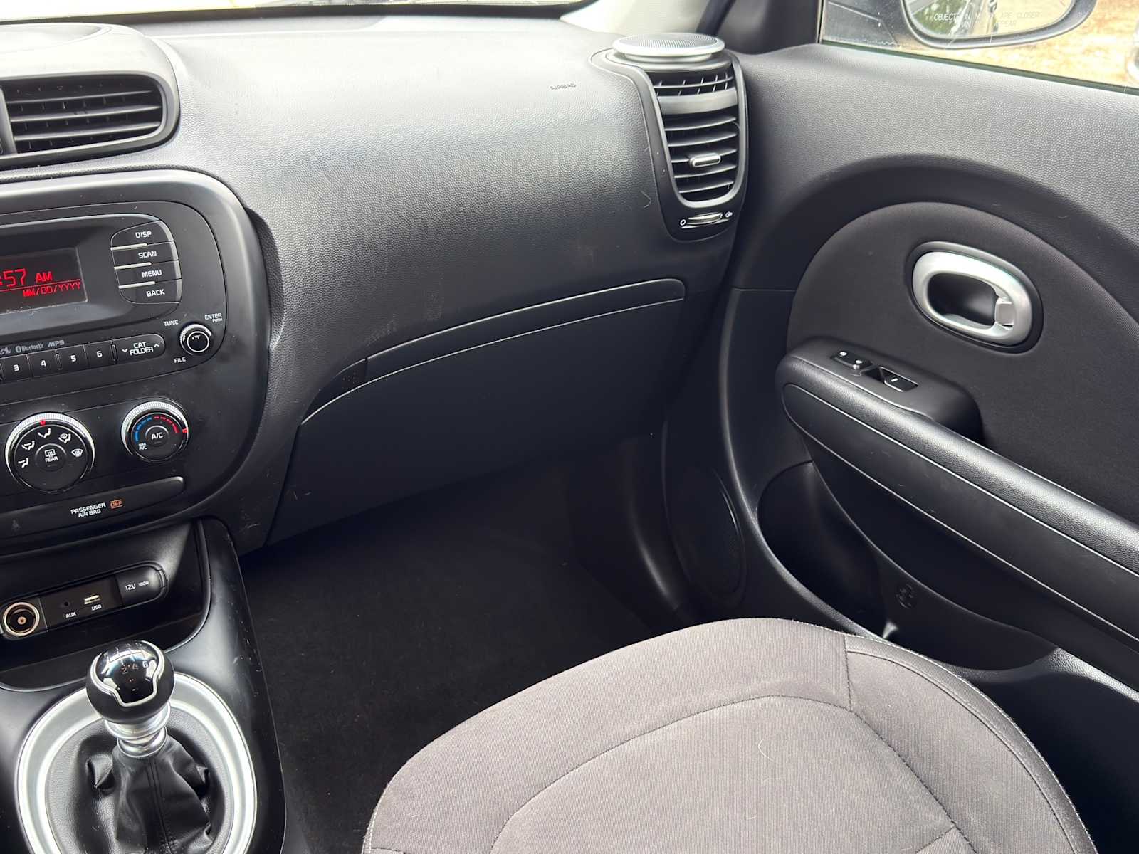 Thumbnail: 2016 Kia Soul - 21