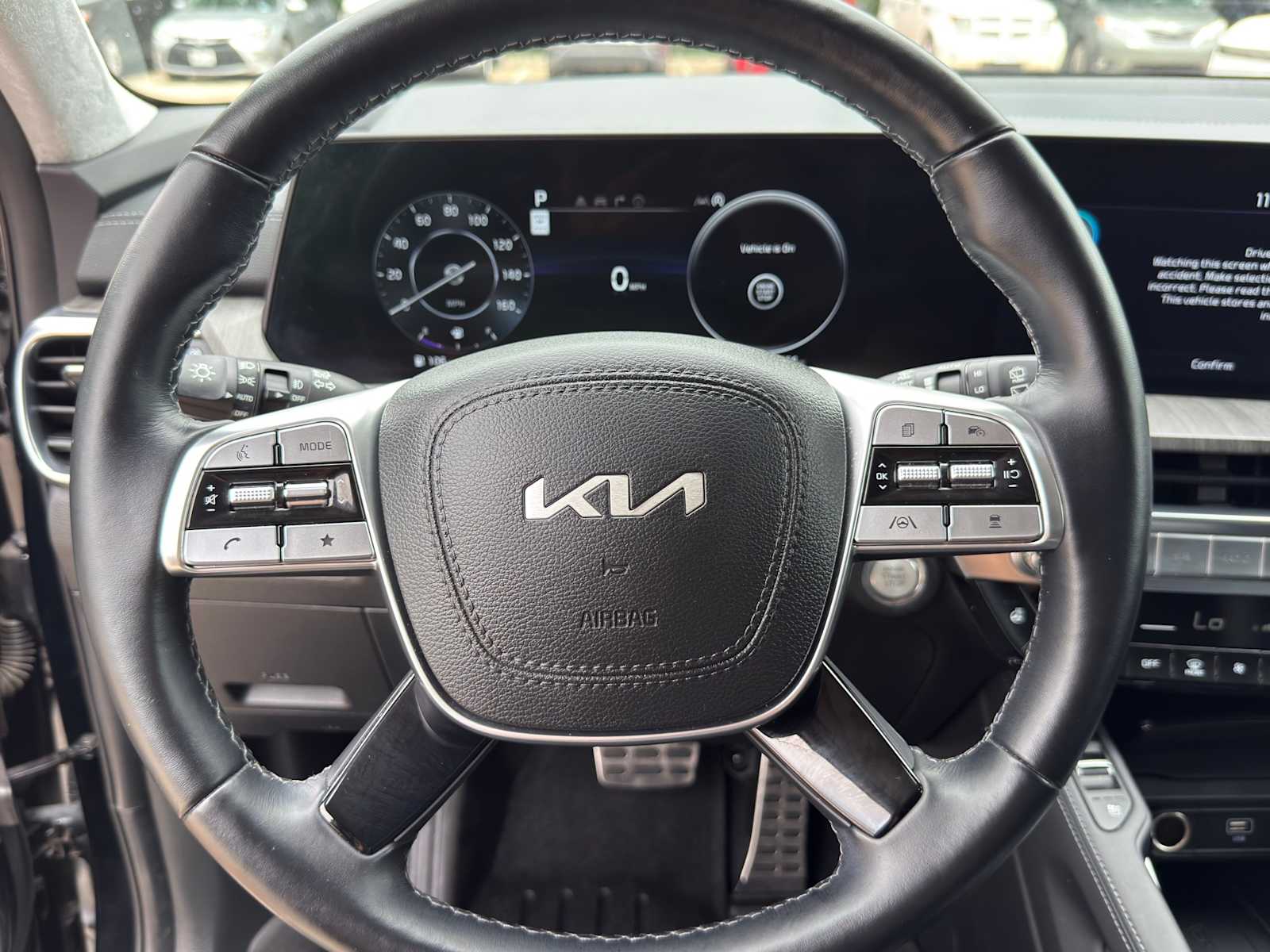 Thumbnail: 2023 Kia Telluride - 15