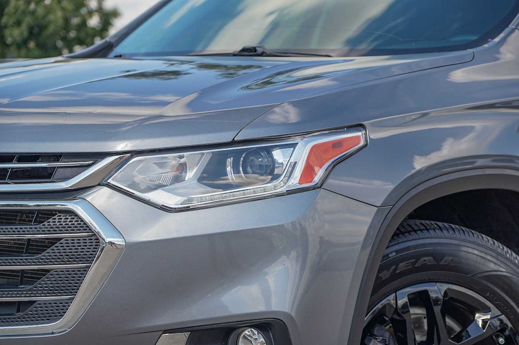 Used 2020 Chevrolet Traverse LT Cloth w/1LT SUV