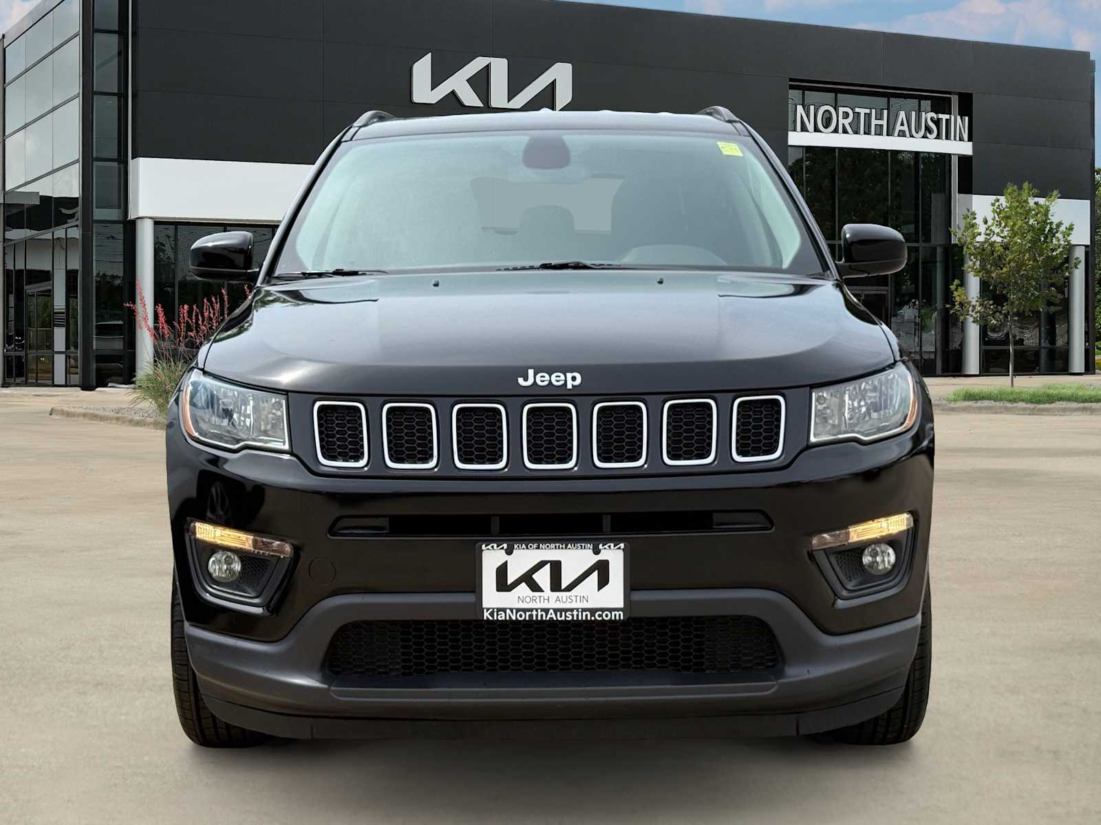 Thumbnail: 2019 Jeep Compass - 2