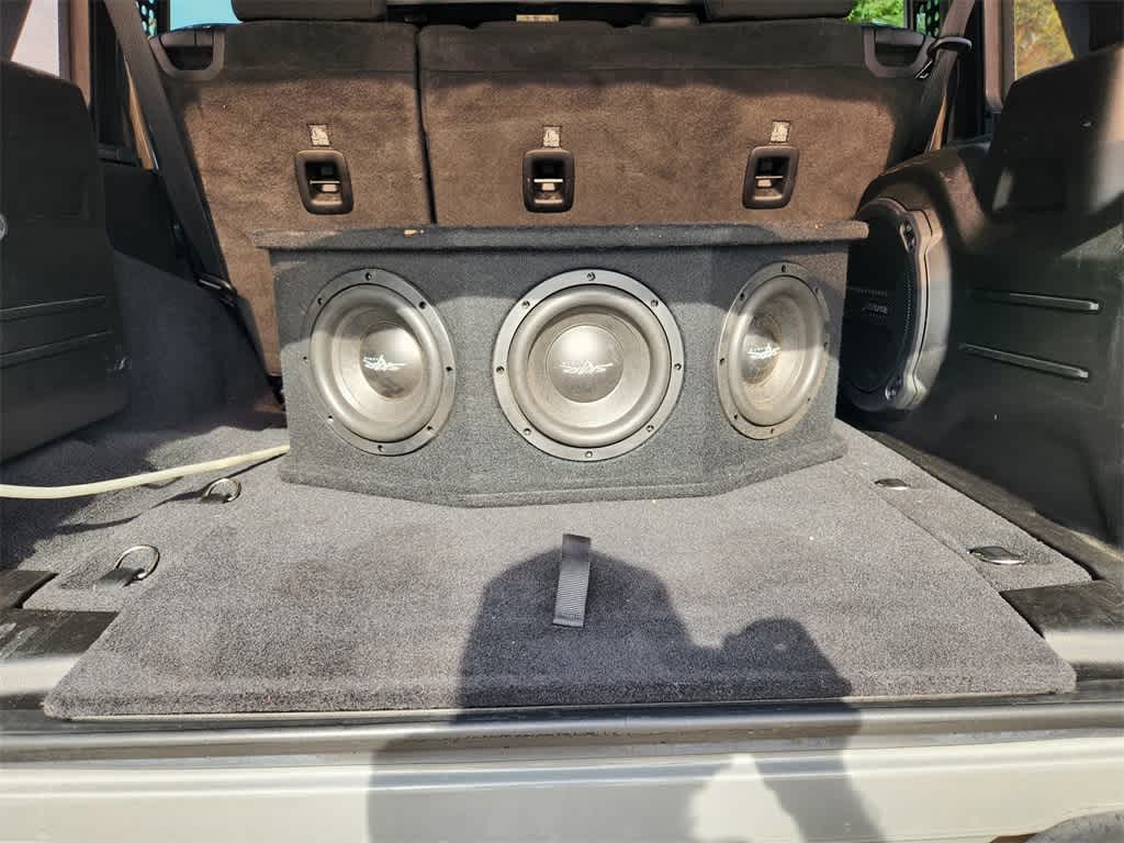 Thumbnail: 2021 Jeep Wrangler - 31