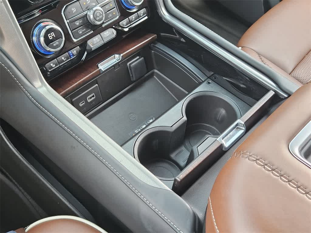 Thumbnail: 2023 GMC Yukon XL - 19