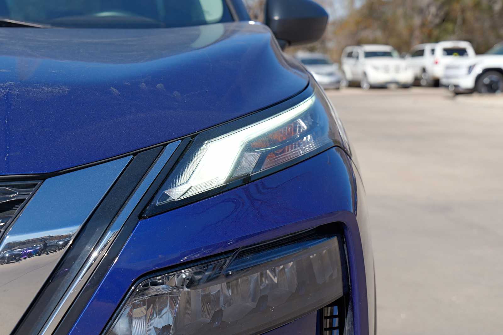 Thumbnail: 2023 Nissan Rogue - 3