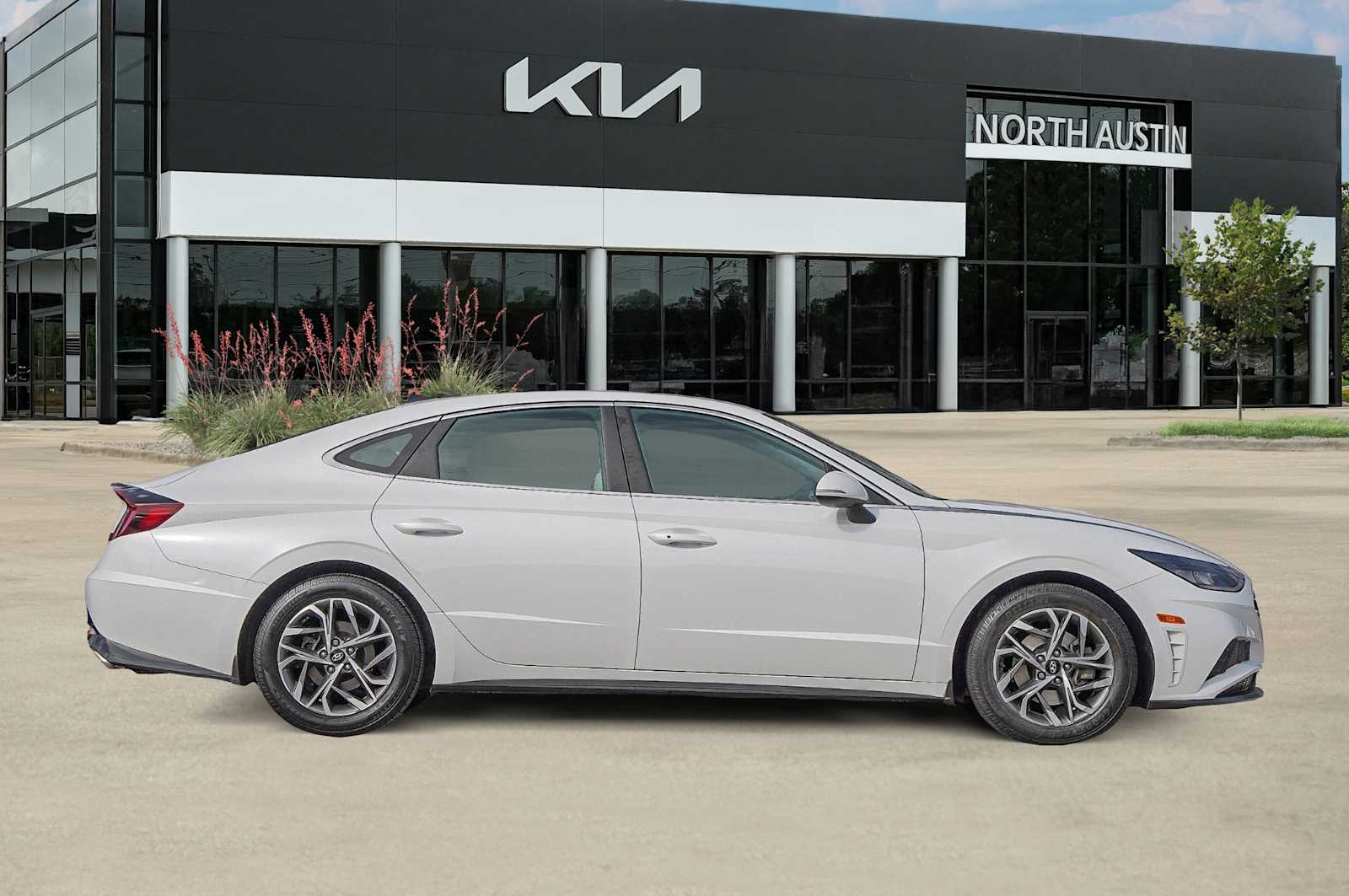 Thumbnail: 2022 Hyundai Sonata - 7