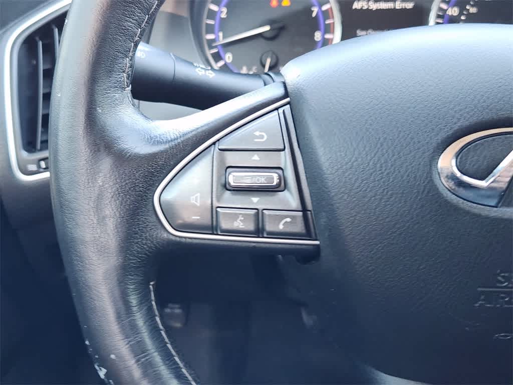 Thumbnail: 2016 INFINITI Q50 - 26