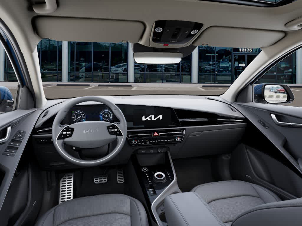 Thumbnail: 2025 Kia Niro - 14