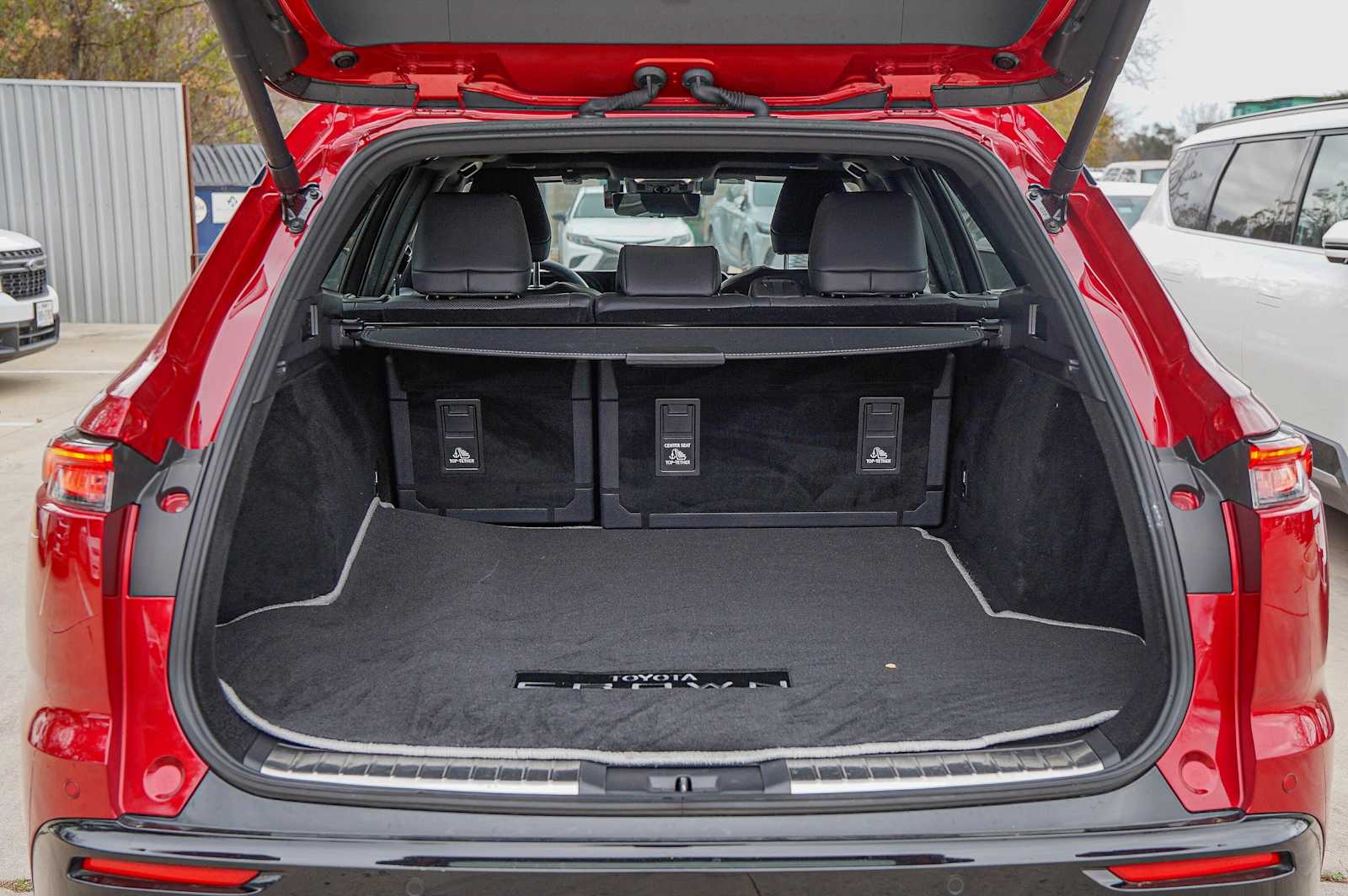 Thumbnail: 2025 Toyota Crown Signia - 31