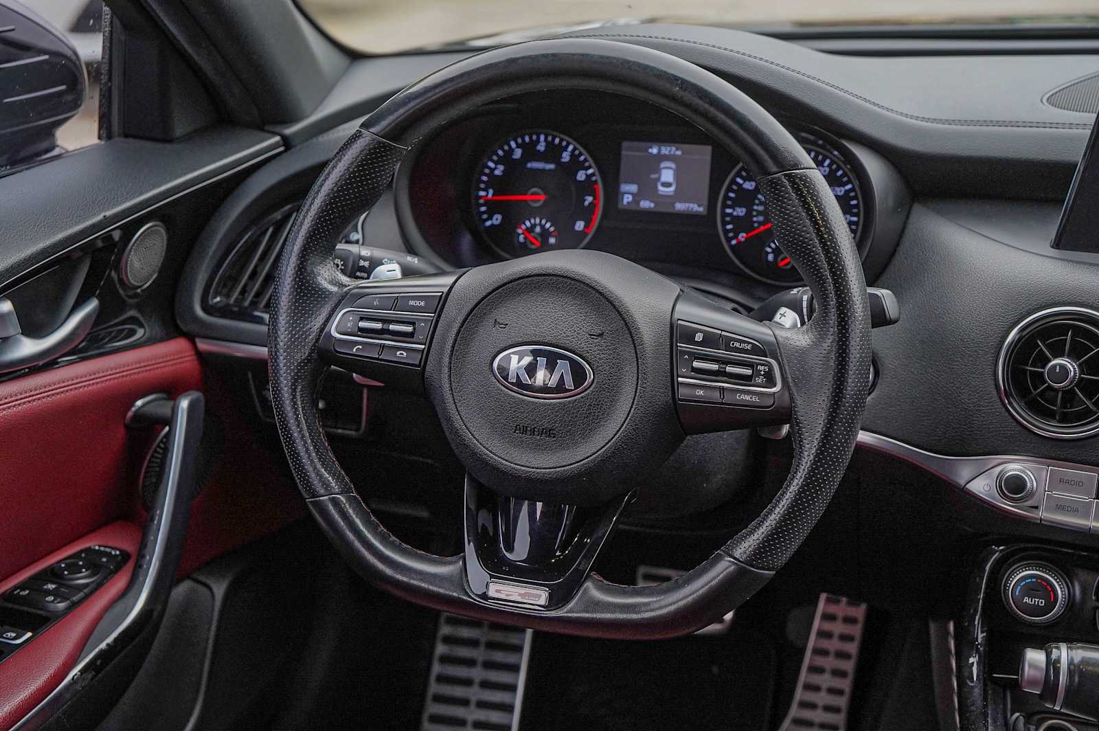 Thumbnail: 2021 Kia Stinger - 28