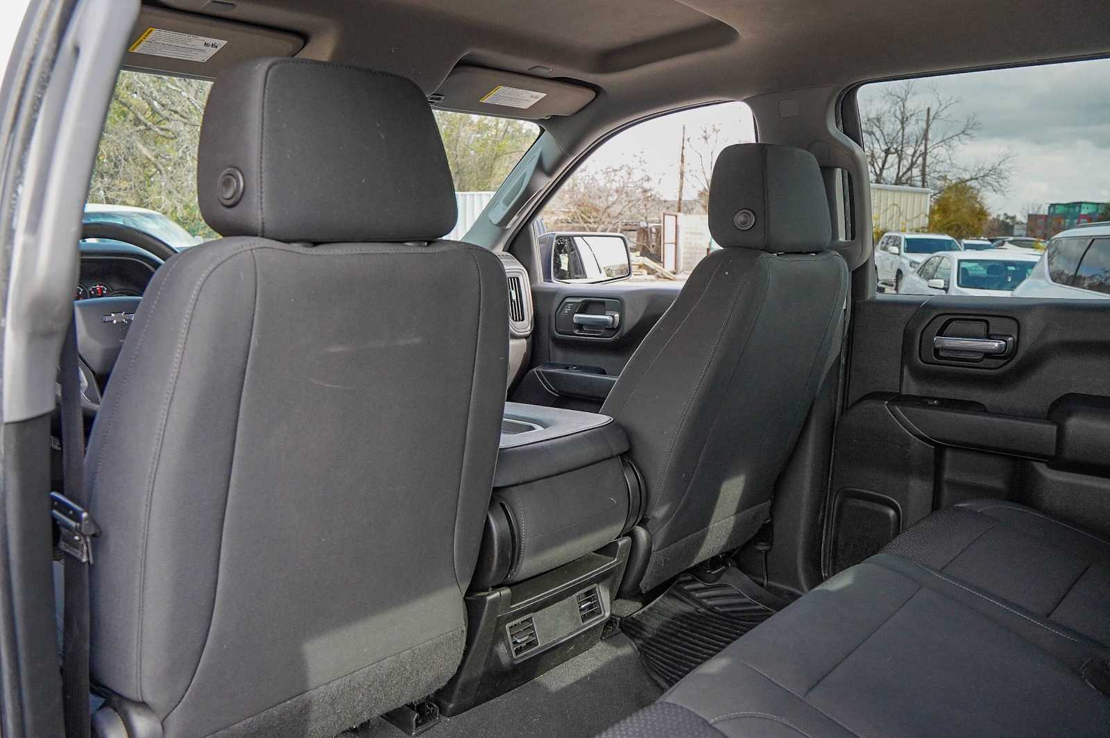 Thumbnail: 2022 Chevrolet Silverado 1500 - 24