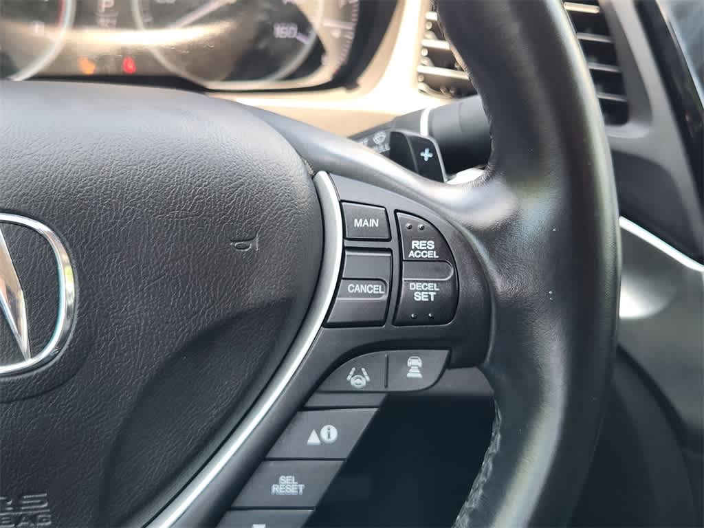 2017 Acura ILX Premium 30