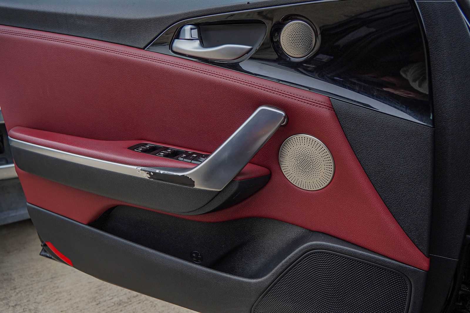 Thumbnail: 2021 Kia Stinger - 24