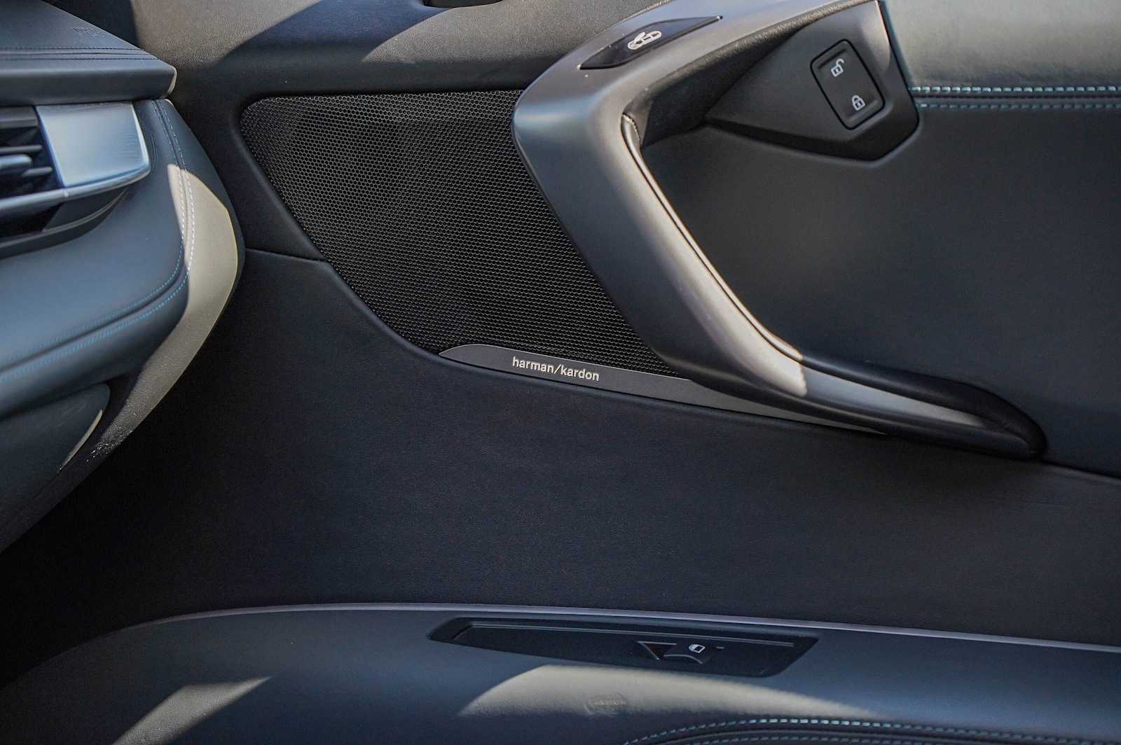 Thumbnail: 2016 BMW  - 34