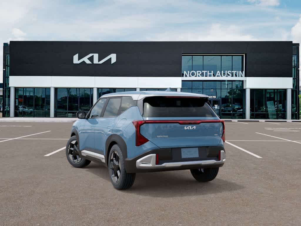Thumbnail: 2027 Kia Seltos - 4