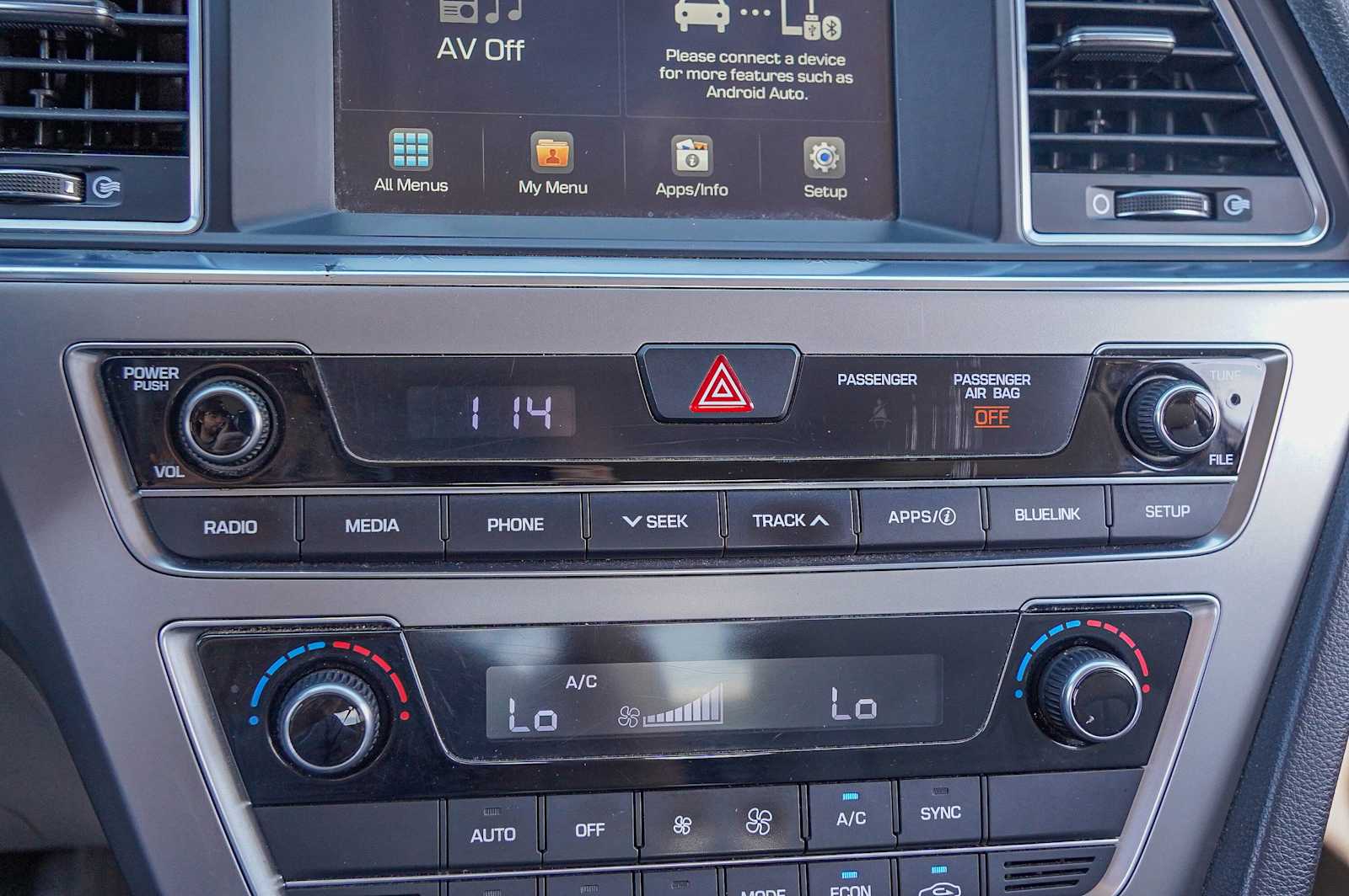 Thumbnail: 2017 Hyundai Sonata - 24