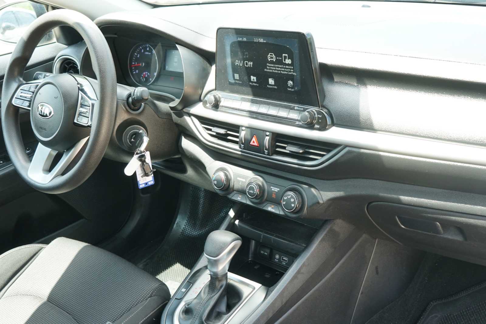 Thumbnail: 2021 Kia Forte - 21