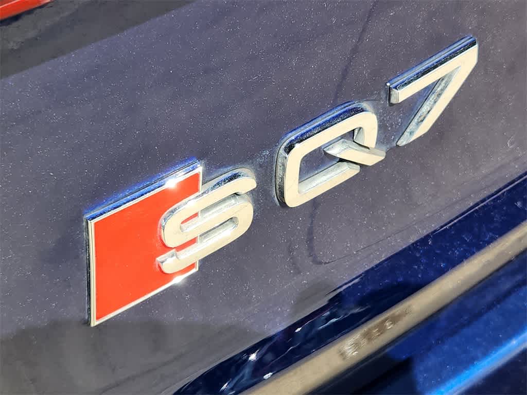 Thumbnail: 2024 Audi SQ7 - 11