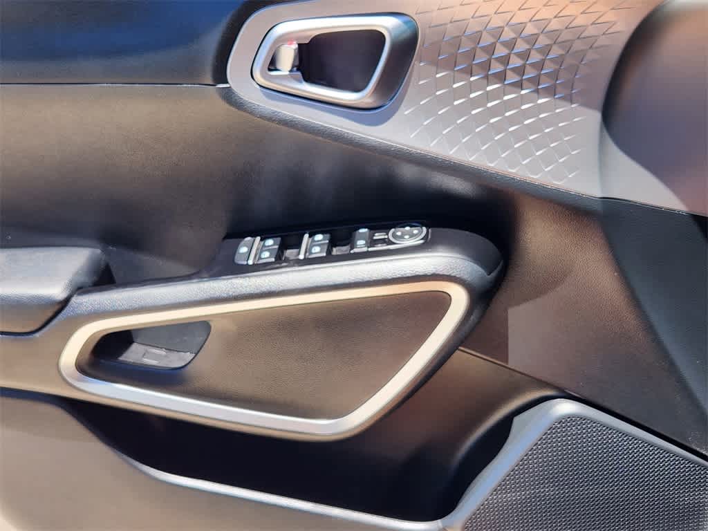Thumbnail: 2024 Kia Soul - 21
