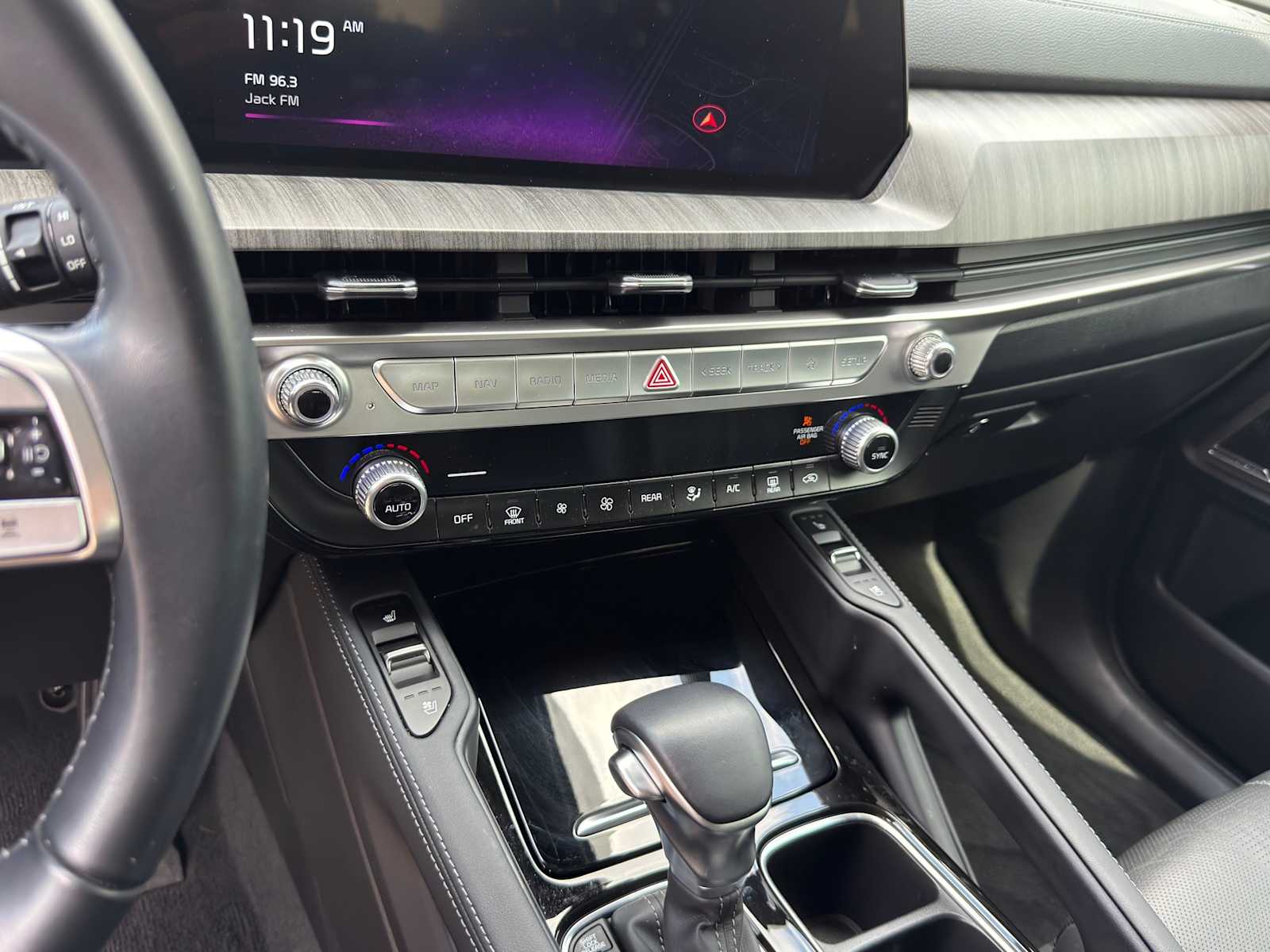 Thumbnail: 2024 Kia Telluride - 12