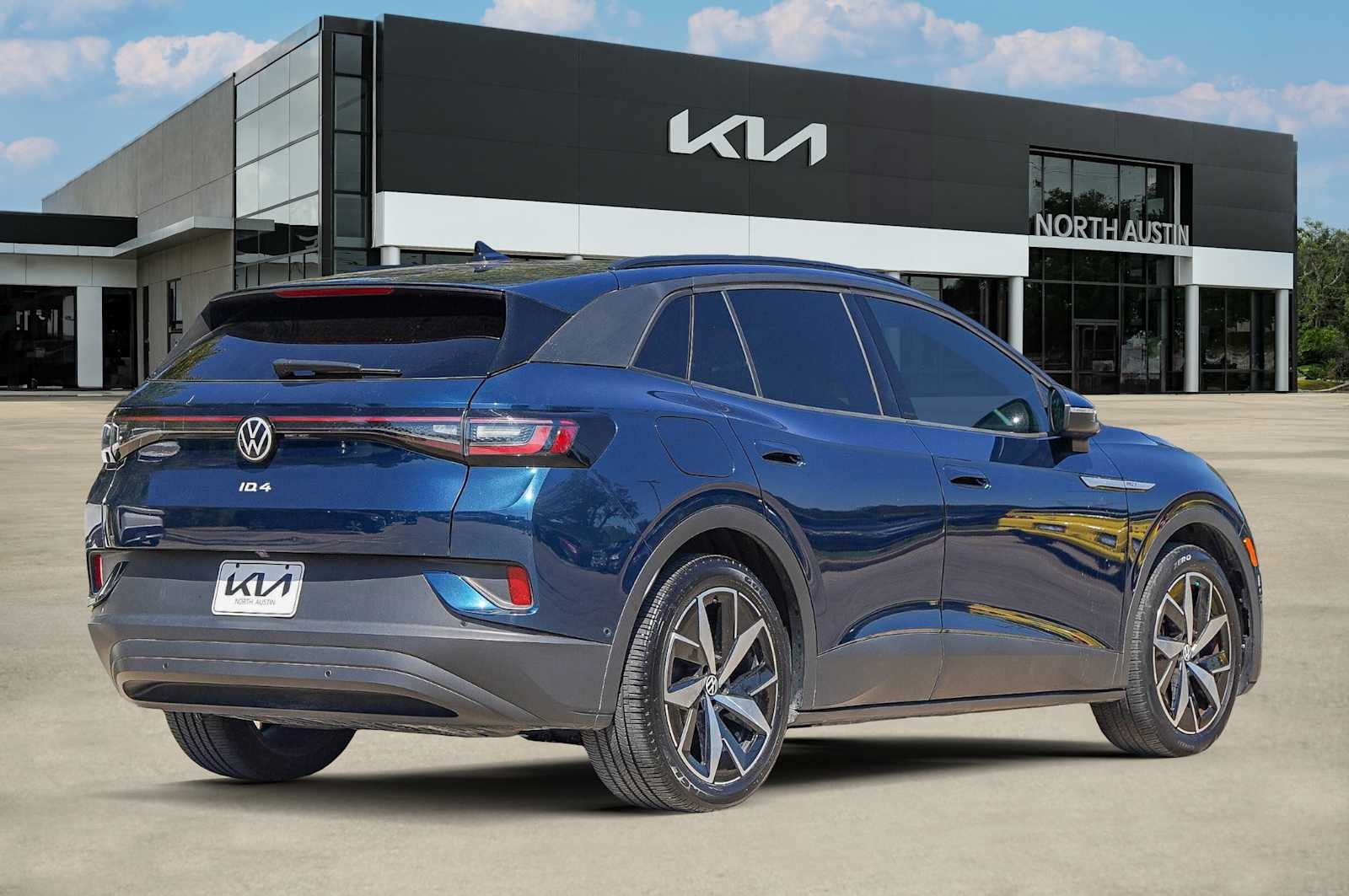 Thumbnail: 2023 Volkswagen ID.4 - 6