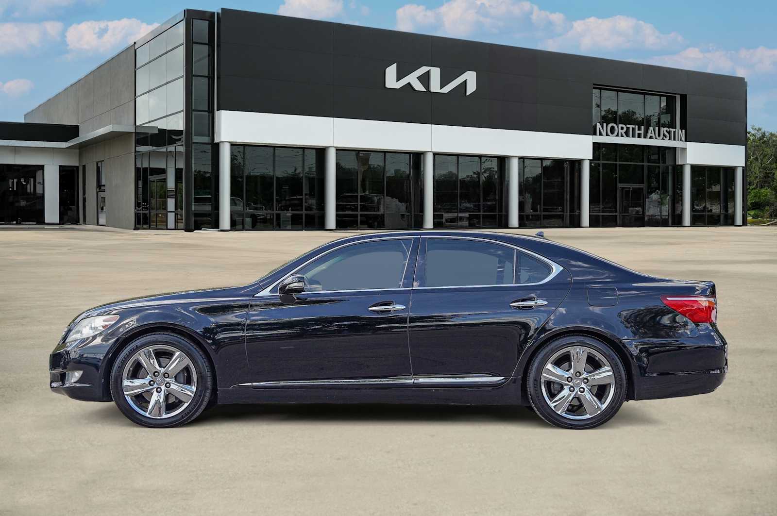 2012 Lexus LS 460 photo 3