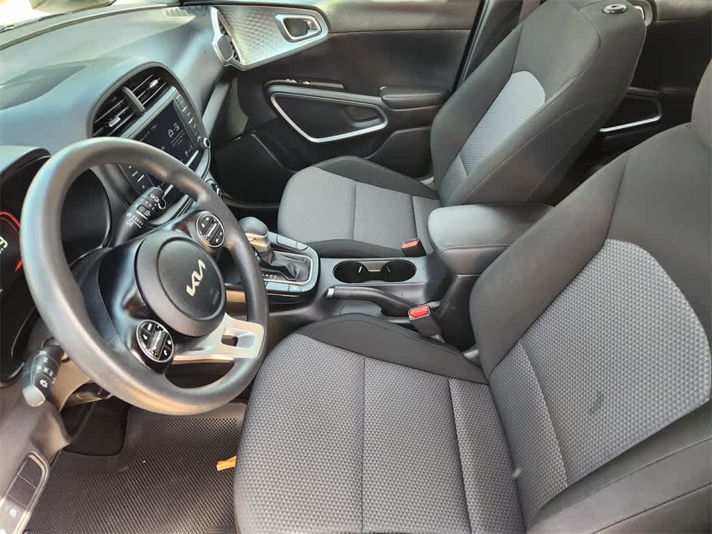 Thumbnail: 2023 Kia Soul - 13