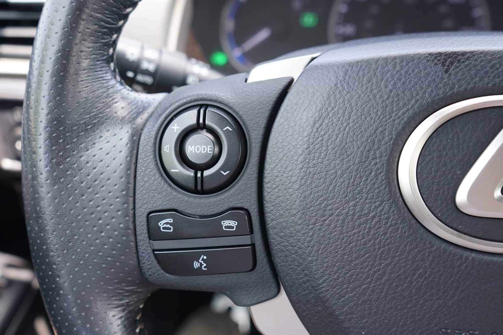Thumbnail: 2015 Lexus CT - 15