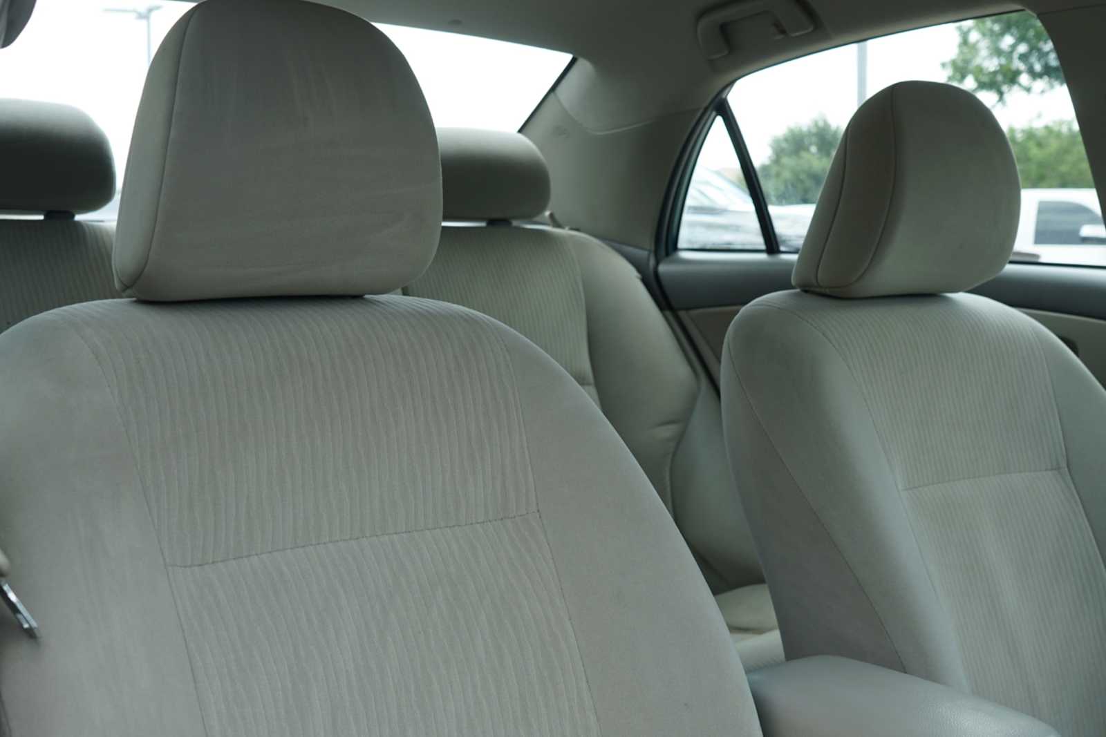 Thumbnail: 2010 Toyota Corolla - 27