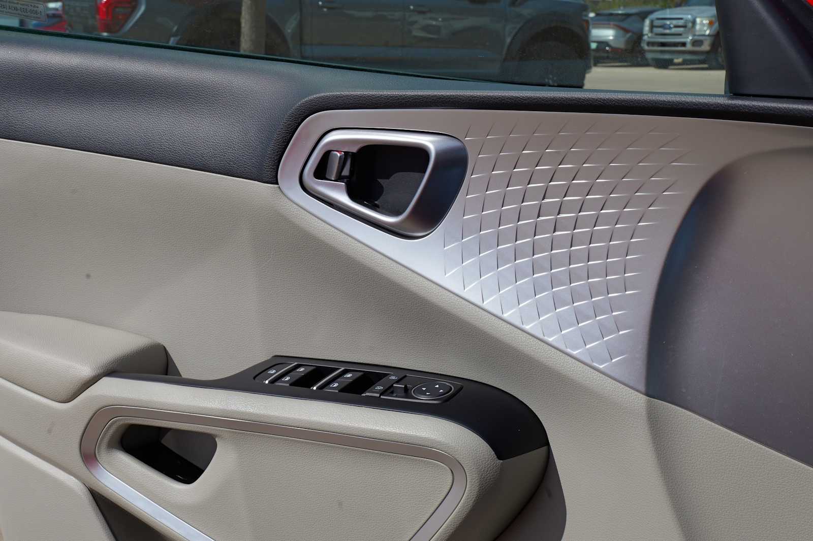 Thumbnail: 2025 Kia Soul - 27