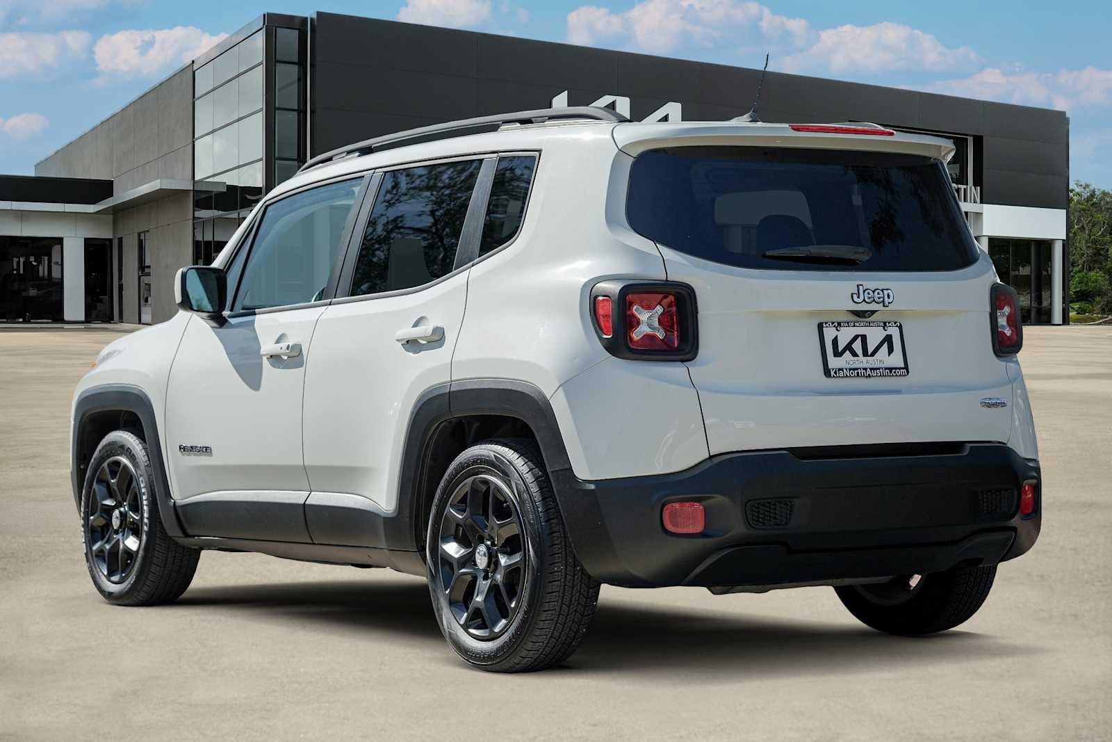 Thumbnail: 2016 Jeep Renegade - 4