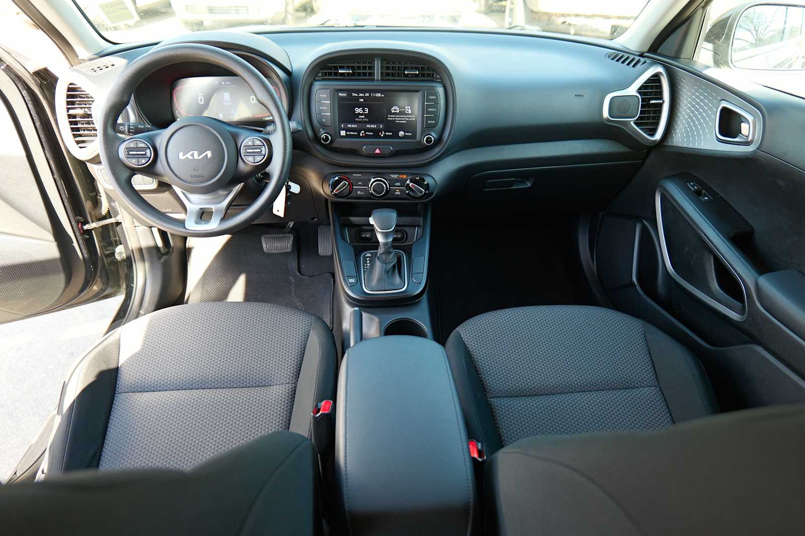 Thumbnail: 2024 Kia Soul - 26