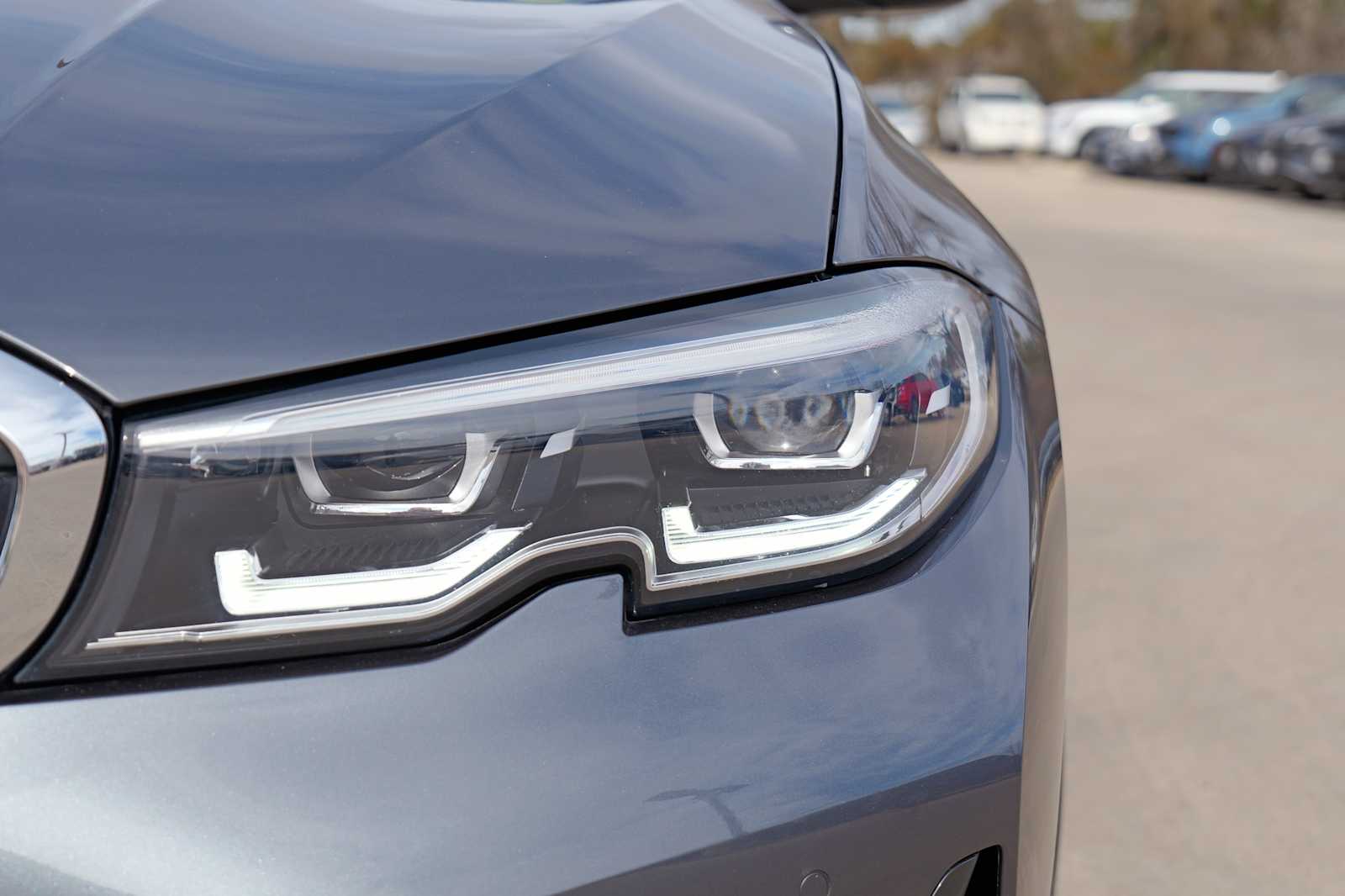 Thumbnail: 2022 BMW 3 Series - 3