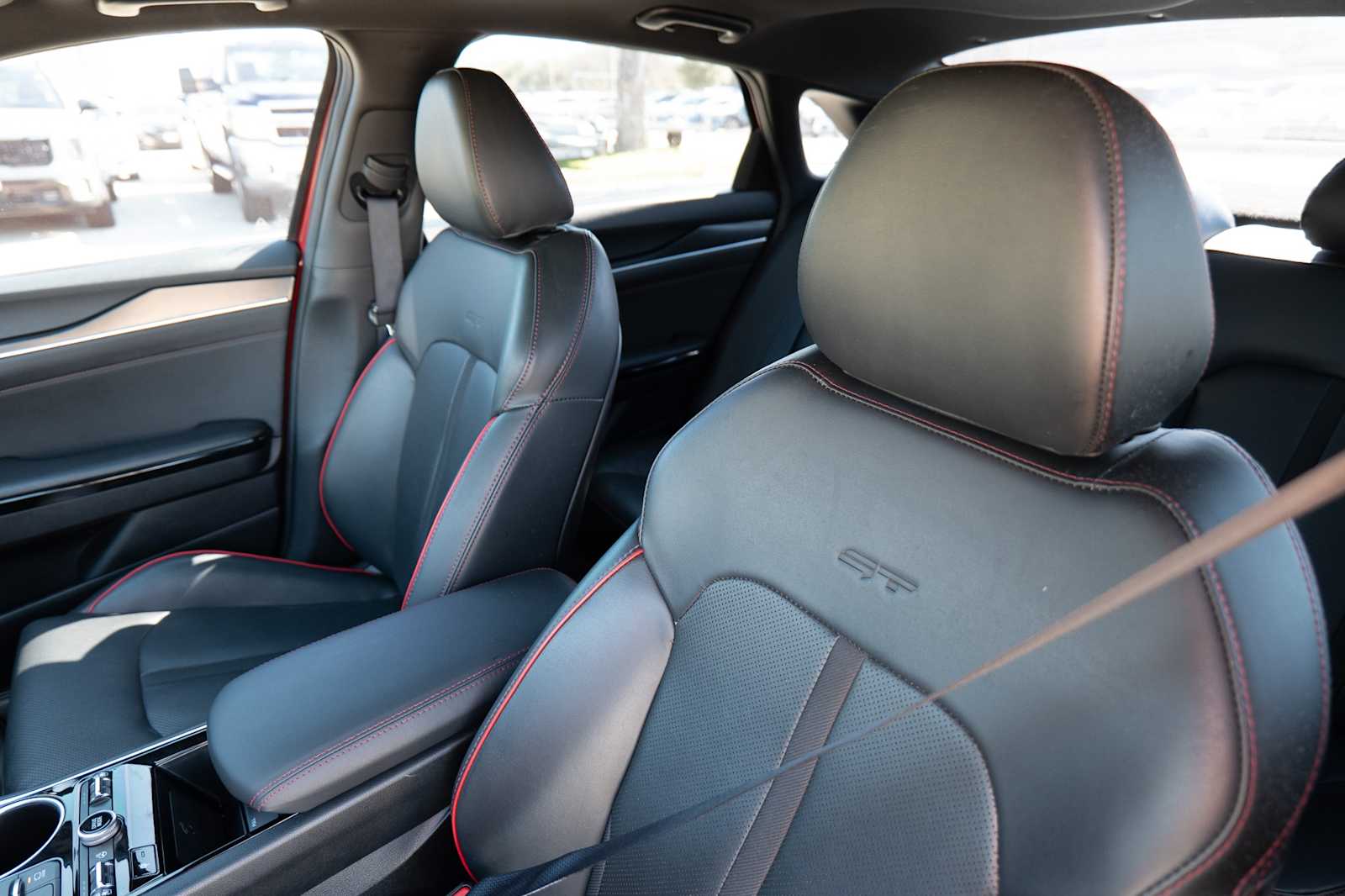 Thumbnail: 2023 Kia K5 - 11