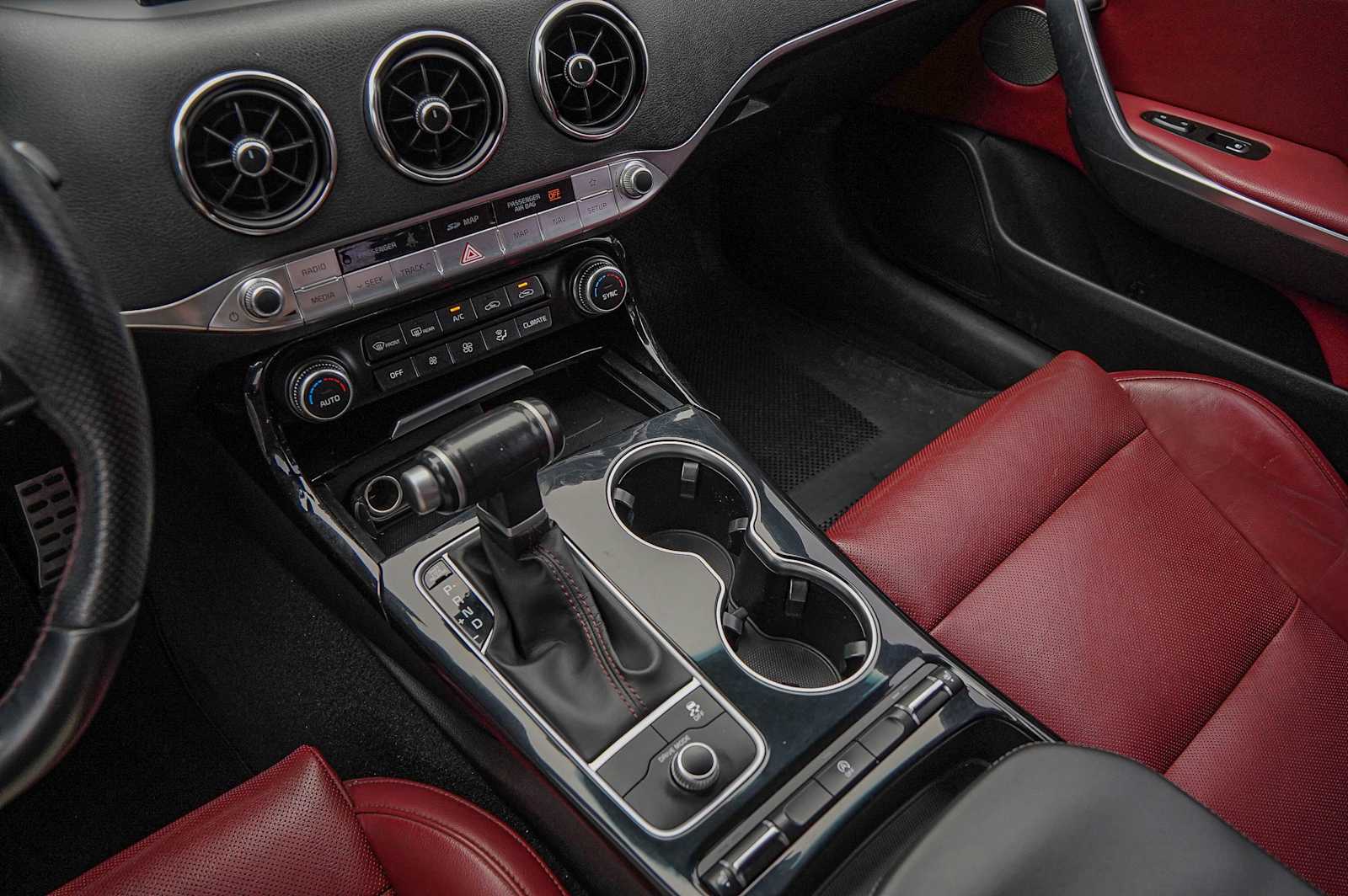 Thumbnail: 2021 Kia Stinger - 19