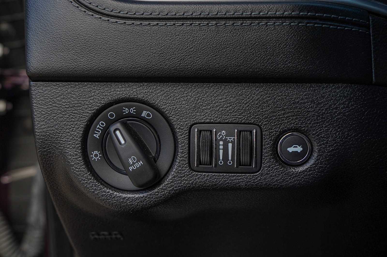 Thumbnail: 2021 Dodge Charger - 22