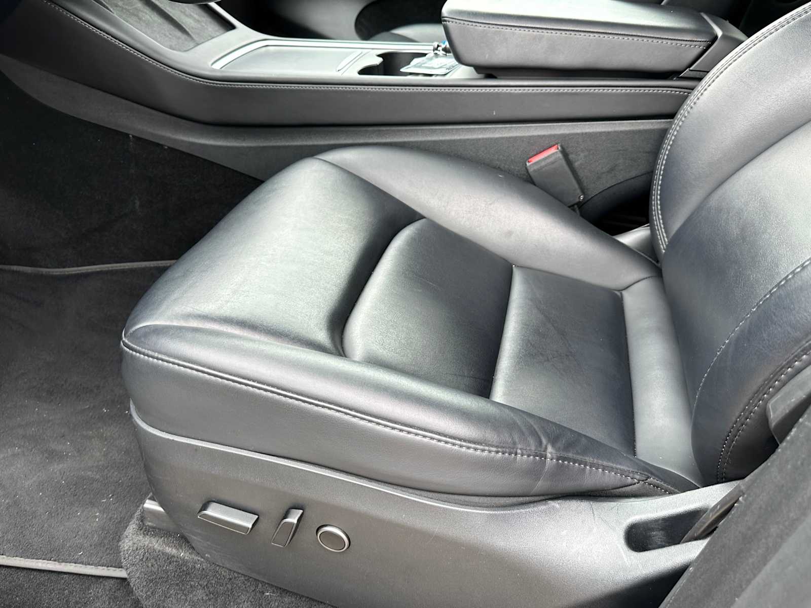 Thumbnail: 2023 Tesla Model Y - 16