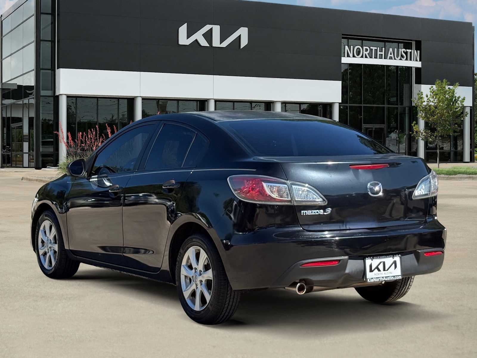 Thumbnail: 2011 Mazda Mazda3 - 8