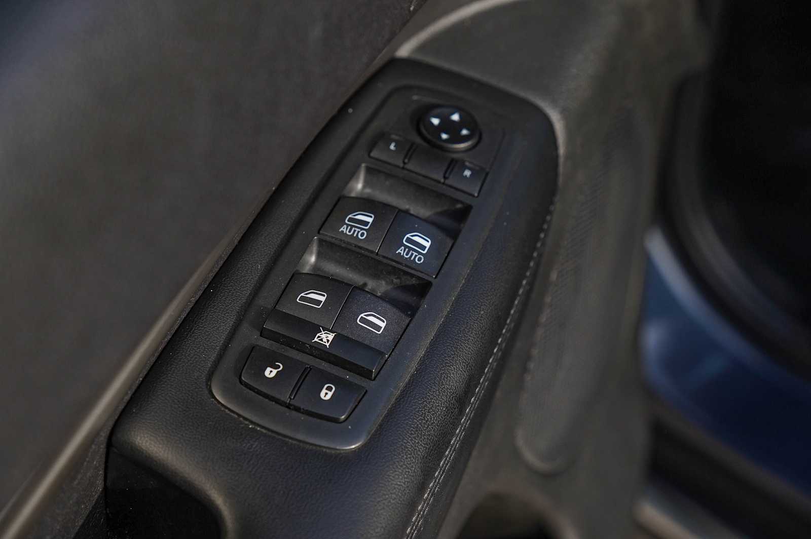 Thumbnail: 2020 Dodge Durango - 23