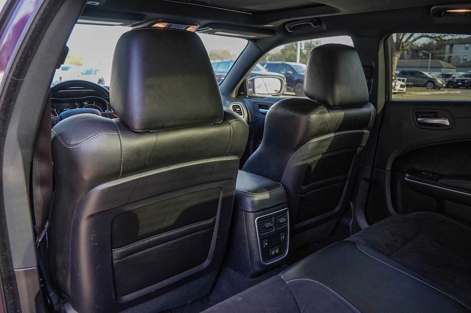 Thumbnail: 2021 Dodge Charger - 29