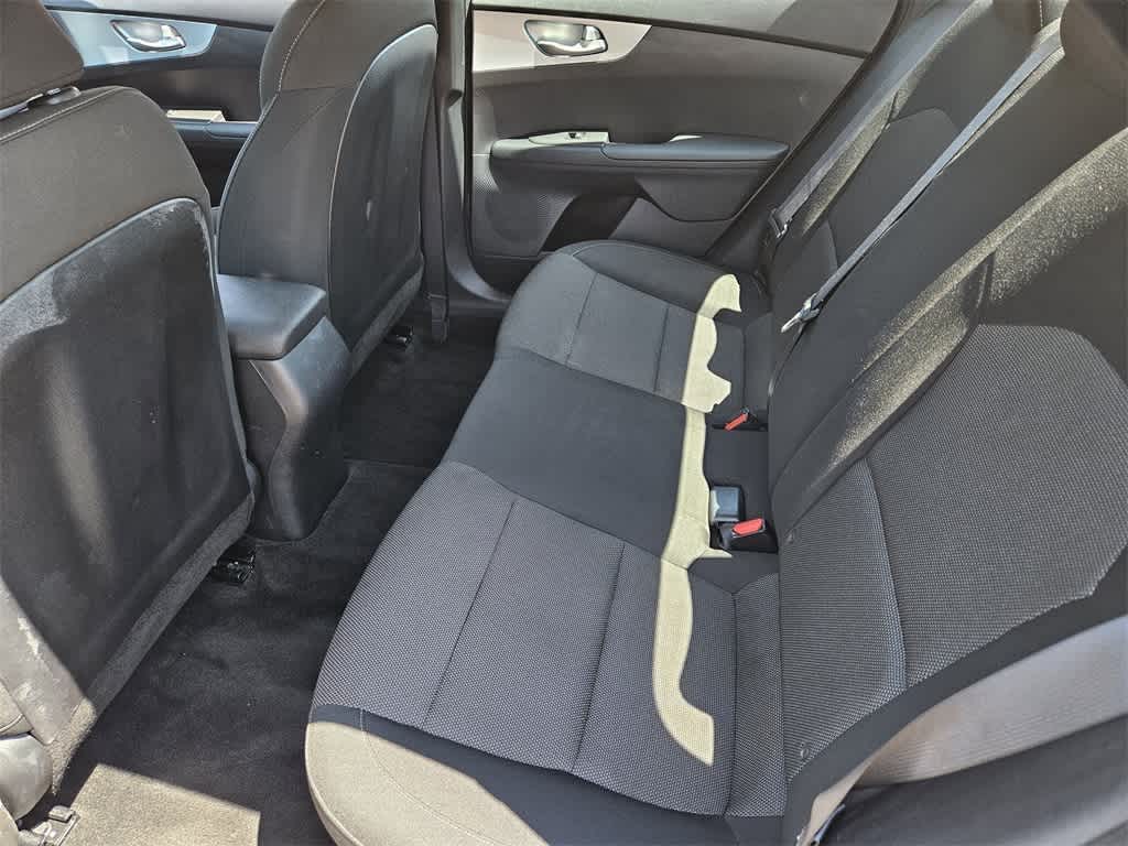 Thumbnail: 2024 Kia Forte - 28