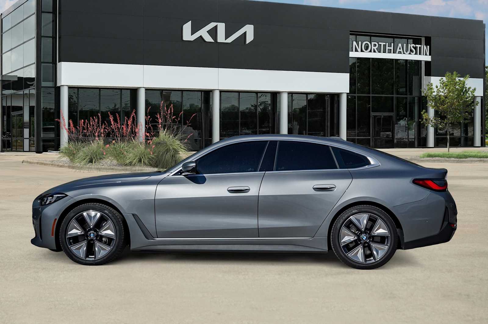 Thumbnail: 2025 BMW i4 - 4