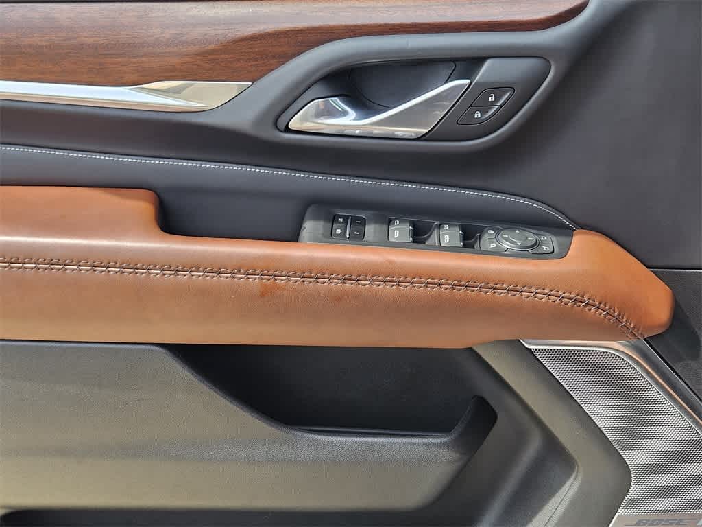 Thumbnail: 2023 GMC Yukon XL - 23